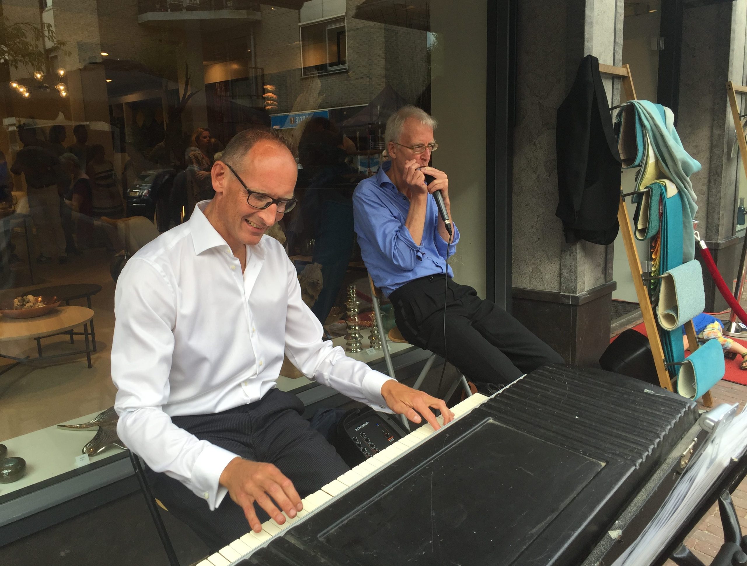 Pianosolo &  Duo piano/mondharmonica at the Groene Winkel